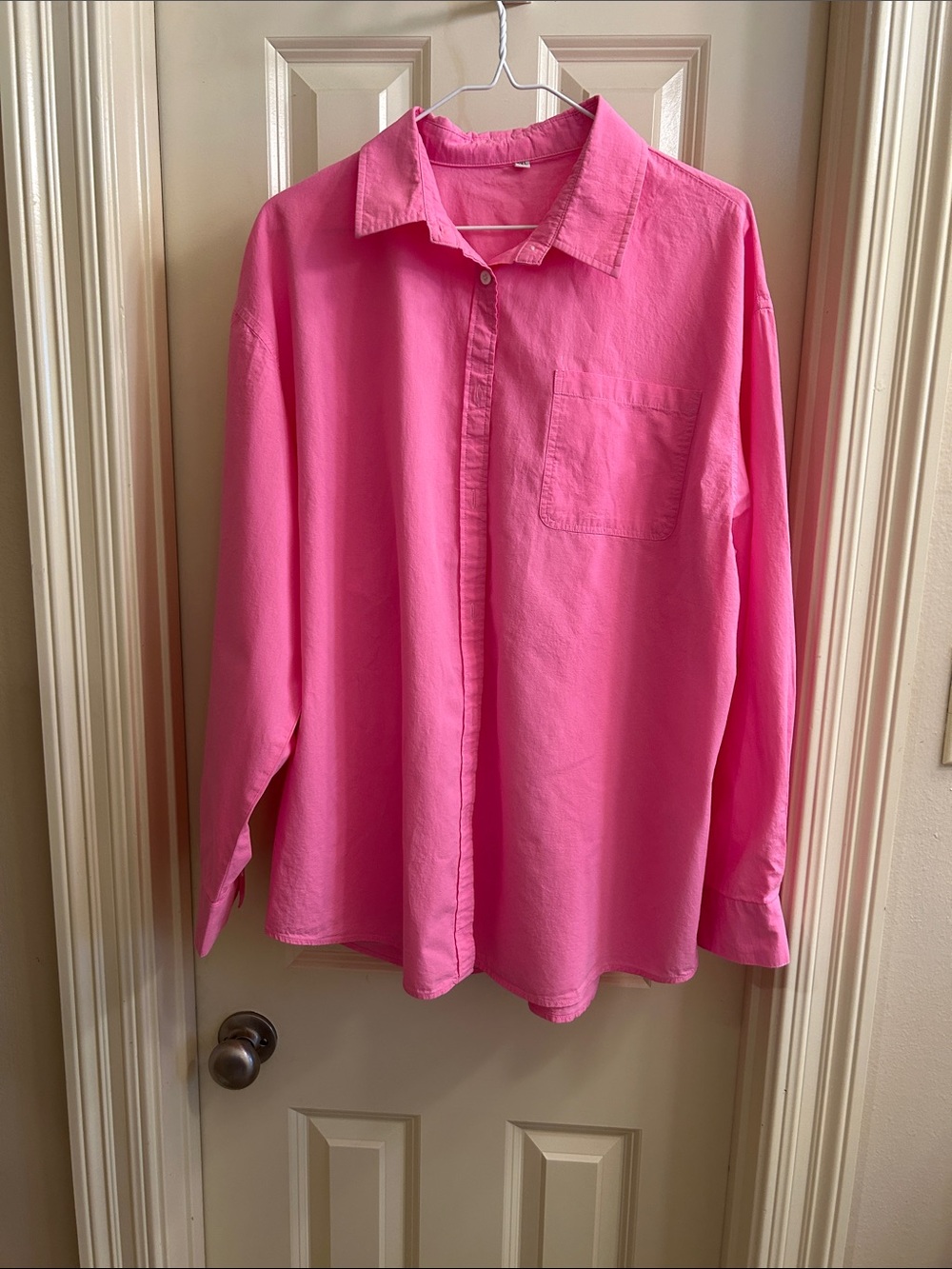 Women’s Classic Button-Up Shirt in Pink